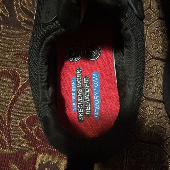 Skechers Relaxed Fit Memory Foam Elastic Lace Sneaker - Picture 5 of 7